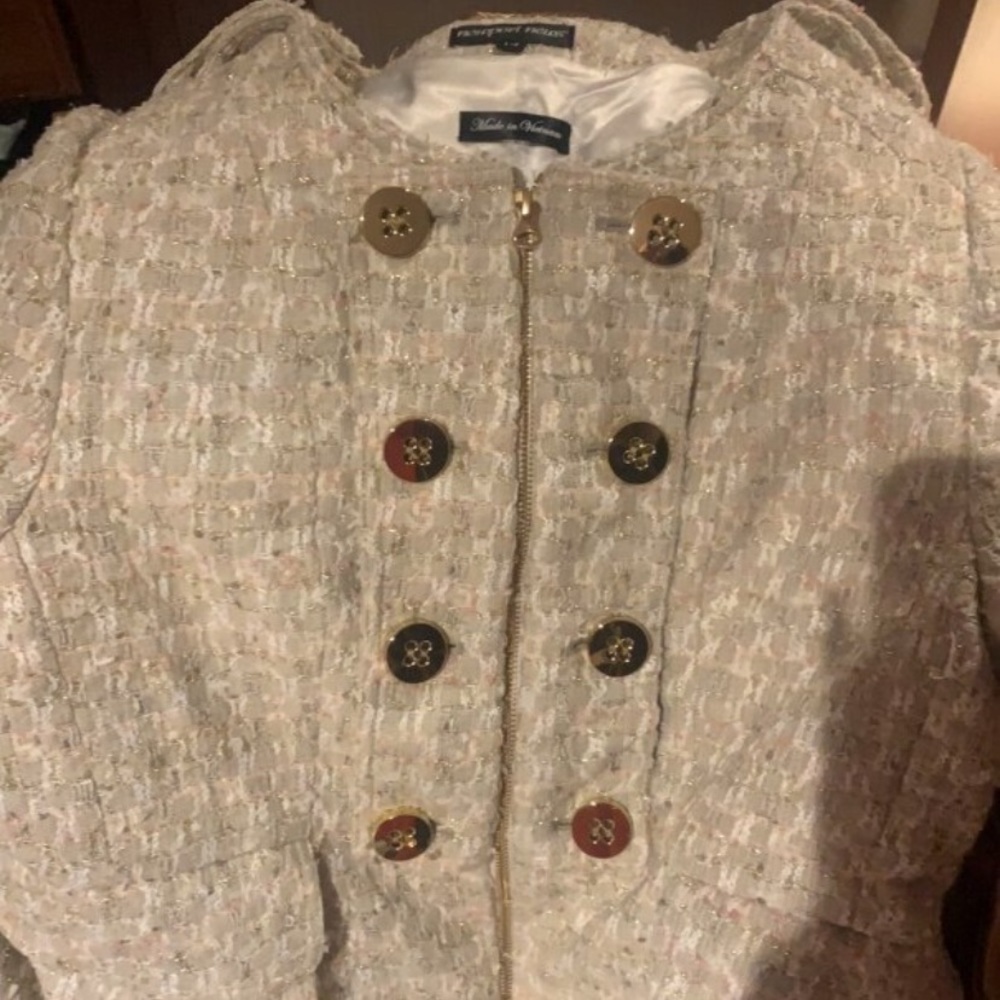 Coat - Picture 2 of 2